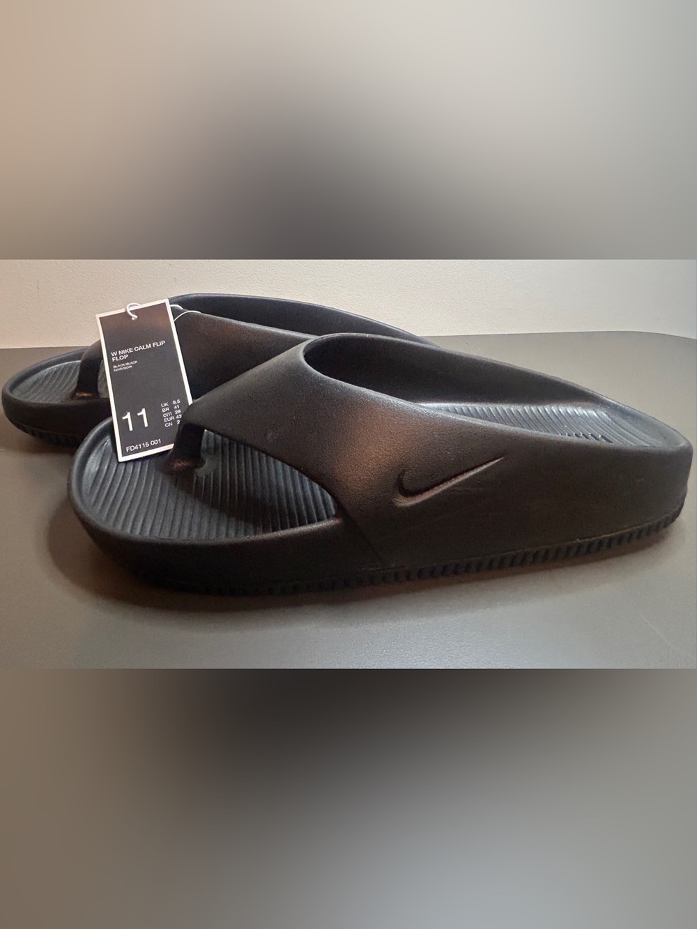 NWT Nike Calm Women's Flip Flops Black/Black Sandals Size 11 FD4115-001